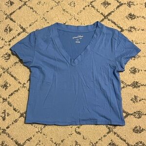 Universal Thread Short Sleeve Blue Tee